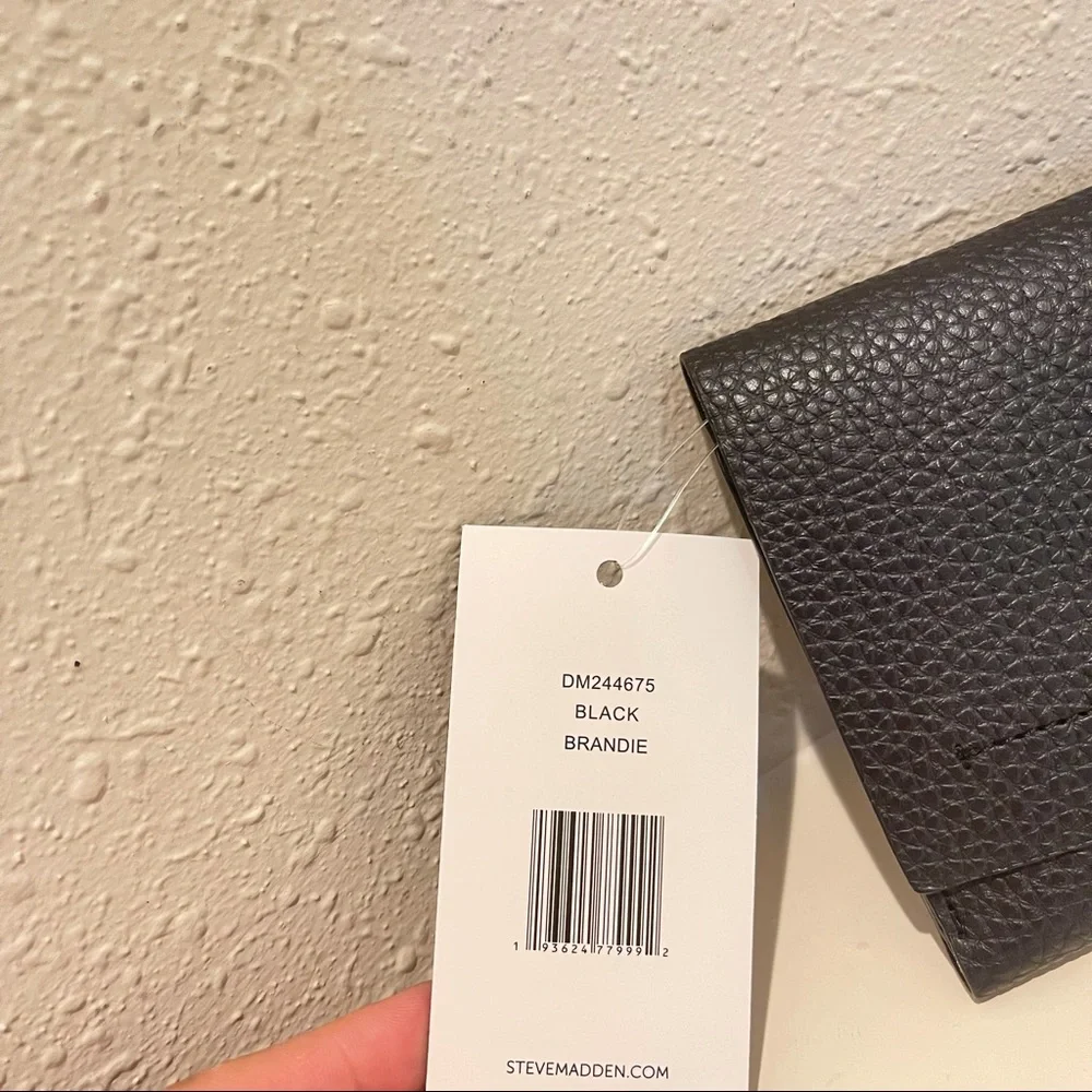 Steve Madden Brandie Black Wallet OS NWT